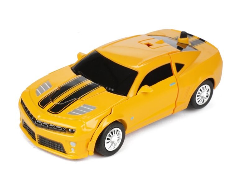 - Transformarea se realizeaza prin ridicarea / coborarea partii din fata a masinii.