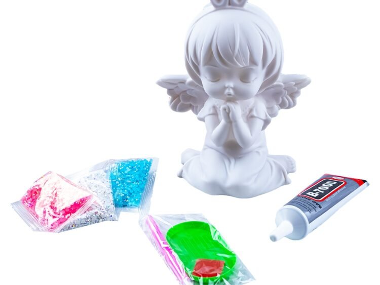 Set creativ: Figurina - Pusculita cu diamante