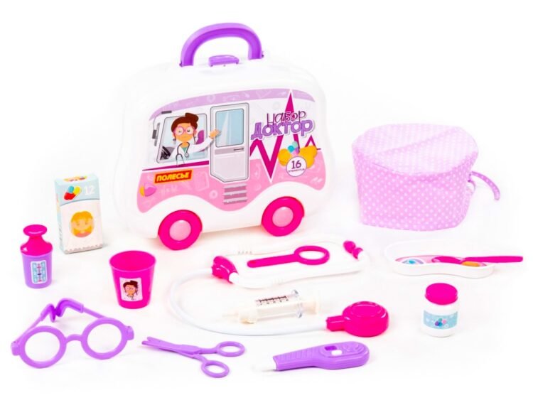 - Cele 16 elemente ale setului sunt dispuse intr-o gentuta pe roti.