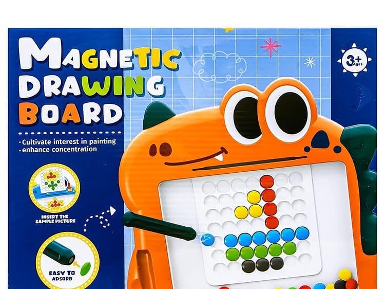 - Tabla de joc are rama sub forma de dinozaur