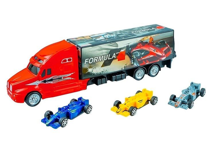 insotit de trei masinute F1.