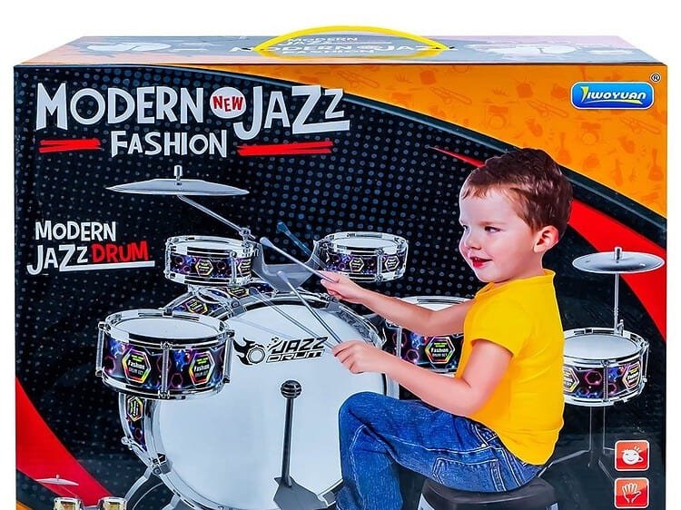  2 bete si 1 scaunel.