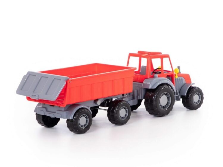 - Partea din spate a remorcii este mobila.