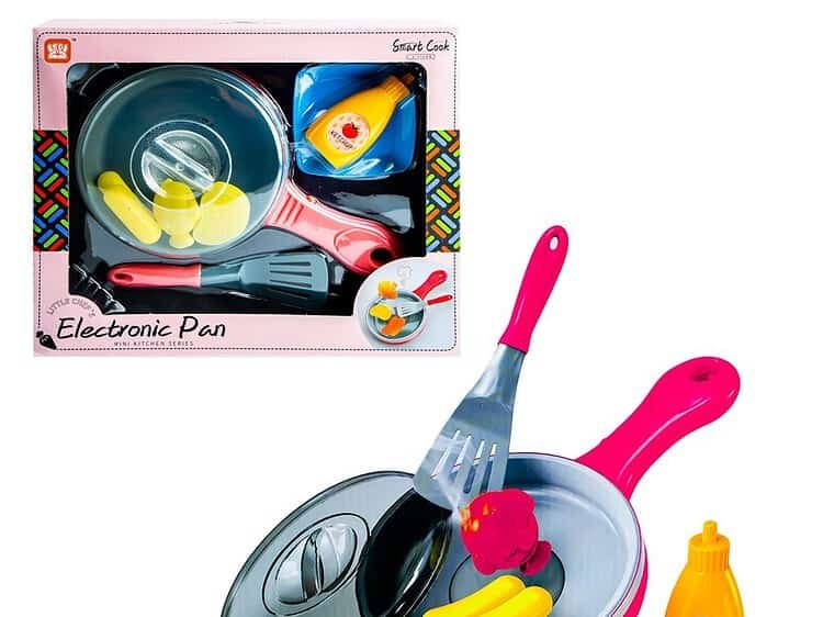 Ustensile bucatarie + accesorii - - Setul contine: 1 tigaie cu capac