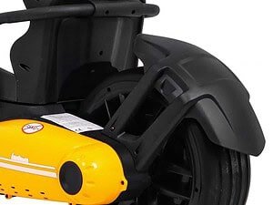 1. Jucărie pentru copii - mașini electrice și triciclete pentru joacă în aer liber.