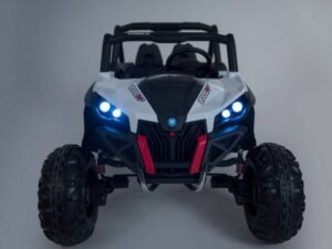 Jucarie masina electrica pentru copii, design sportiv și lumini LED, perfectă pentru micii aventurieri.