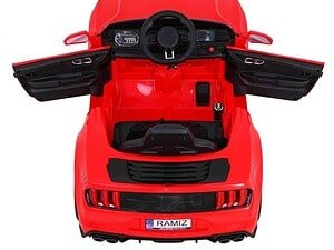 Mașinuță electrică pentru copii, model sport, roșu, cu uși care se deschid, perfectă pentru joacă și aventură.