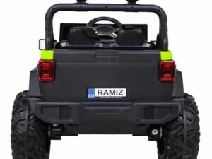 1. Mașină electrică pentru copii, design solid și sigur, modele disponibile la Casuta Jucariilor.