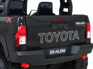 Mașină copil electric Toyata pick-up, realist din plastic, pentru joaca în exterior și interior.