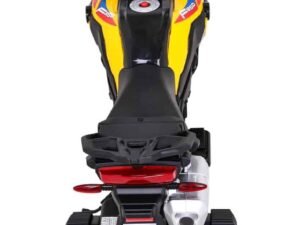 Jucărie mașină electrică pentru copii, model sportiv și realist, cu autonomie și iluminare LED.