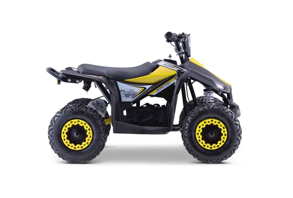 Mini ATV pentru copii, jucarie sigură și distractivă pentru cei mici.