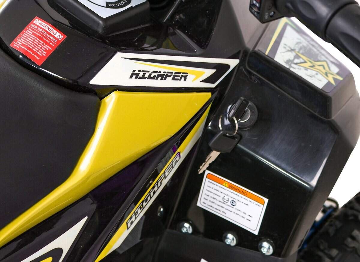 1. Jucarie pentru copii, mașinuță electrică cu design sportiv și culori vibrante.