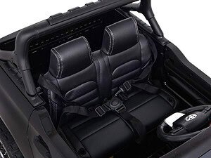 1. Scaune auto pentru mașini de jucărie, confortabile și sigure pentru copii.