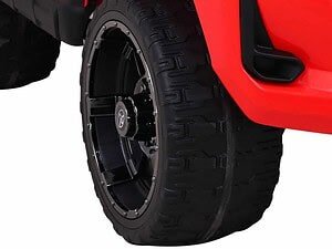 1. Jucărie mașină electrică pentru copii, design robust și siguranță în joacă.