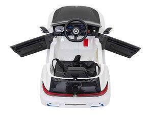 Mașinuță electrică pentru copii, model Mercedes-Benz, pentru joacă în siguranță.