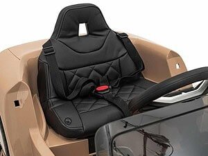 Confortabil scaun auto pentru mașini pentru copii, sigur și ergonomic.