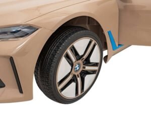 1. Ročné jucarii pentru copii cu design BMW, sigur și educativ pentru micuți 2. Jucarie pentru copii cu model BMW, perfectă pentru dezvoltarea și distracția copilului tău 3. Jucaria pentru copii cu model BMW ajută la stimularea creativității și coordonării, fiind sigură și distractivă.