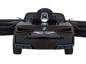 Toyota cu jucărie electrică pentru copii, design modern și realist, perfectă pentru distracție în aer liber.