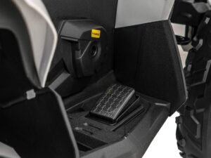 1. priză încărcare pentru mașinuțe electrice copii.