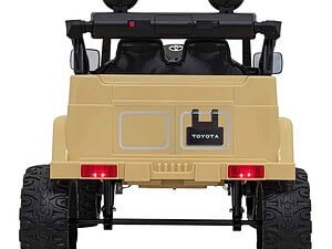 1. Mașină de jucărie bideica off-road pentru copii, model Toyota, culoare bej.