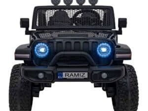 Mașină electrică pentru copii, model jeep SUV, cu lumini și roți robuste, ideală pentru joacă în exterior.
