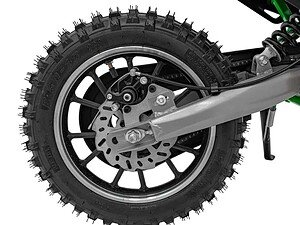 1. Anvelopă off-road pentru bicicletă electrică, cauciuc durabil și sistem de suspensie robust.