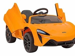 Mașinuță electrică pentru copii în culoare portocalie, model sport, perfectă pentru zburdalnici.