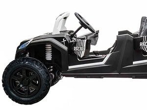 Mașină electrică pentru copii cu design sportiv și siguranță, ideală pentru joaca în aer liber.