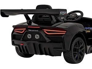 Mașinuță electrică pentru copii în formă de supercar negru, perfectă pentru joacă și aventură.