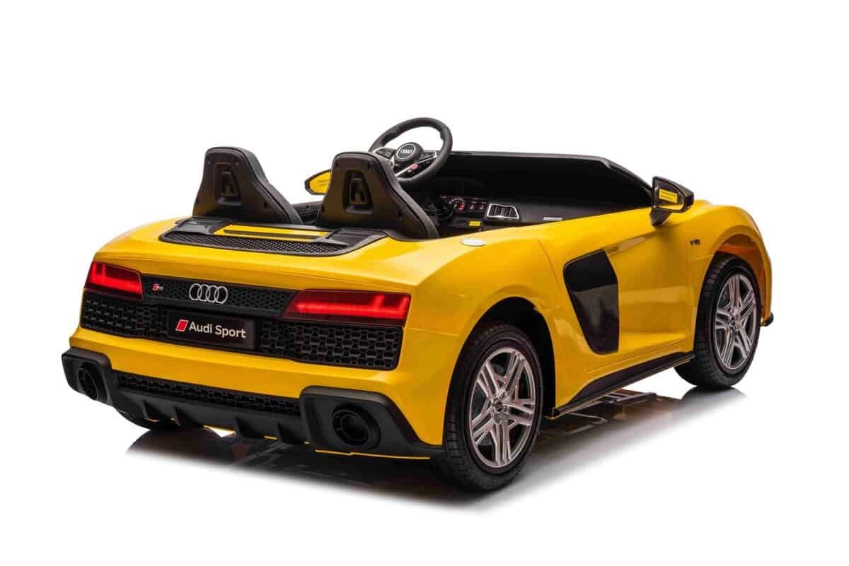 Mașinuță electrică pentru copii, paie sportive, Audi R8, culori vii, siguranță și divertisment.