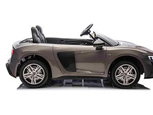 Mașină electrică pentru copii, model cabriolet Audi, jucărie de exterior pentru cei mici.