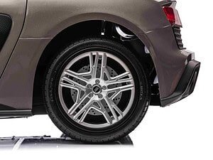 Jantă sport pentru mașini Audi, design modern, robustețe și eleganță., Jantă sport Audi pentru performanță și stil, perfectă pentru orice model., Imagine cu jantă sport Audi, lider în tehnologie și stil pentru autovehicule de top.