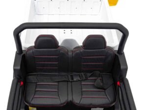 Jucarie masina electrica pentru copii cu scaune confortabile si siguranta ridicata.