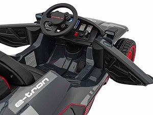 Volan și bord pentru mașinuțe sportive pentru copii, design realist și sigur.