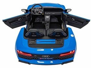 1. Masina sport Audi pentru copii, model realism și detalii premium.