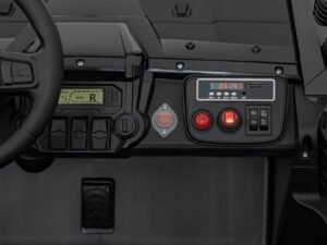 1. Tablou de bord utilaj construcții, panou control tractor industrial, oja de comandă robustă.