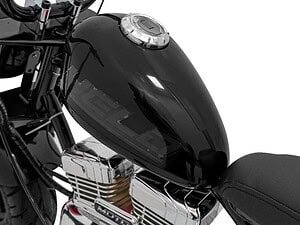1. Carenă rezervor negru pentru motocicletă cu afișaj digital și gazon chic.