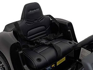 Scaun sport pentru mașini RC, șasiu sever, design ergonomic și confortabil pentru copii, jucărie auto pentru cele mici, pentru mașinuțe electrice copii, părinți și pasionați auto, jucarii pentru juniori, accesorii de joacă auto, jucării de oraș și aventură, cadou pentru copii pasionați de mașini, vehicul copil electric, jucărie mașina pentru băieți, jucarii educative pentru dezvoltare motrice.