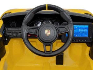 Mașină jucărie sport cu pachet electronic, auto de control pentru copii, jucării pentru grădiniță și teren de joacă.