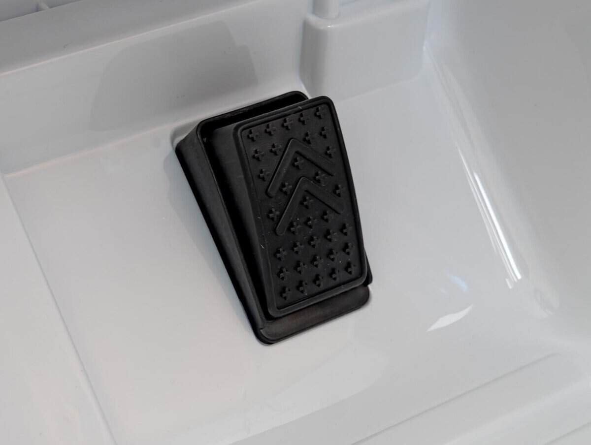 Vehicle OFF ROAD 4x4 SPORT White - Image 13