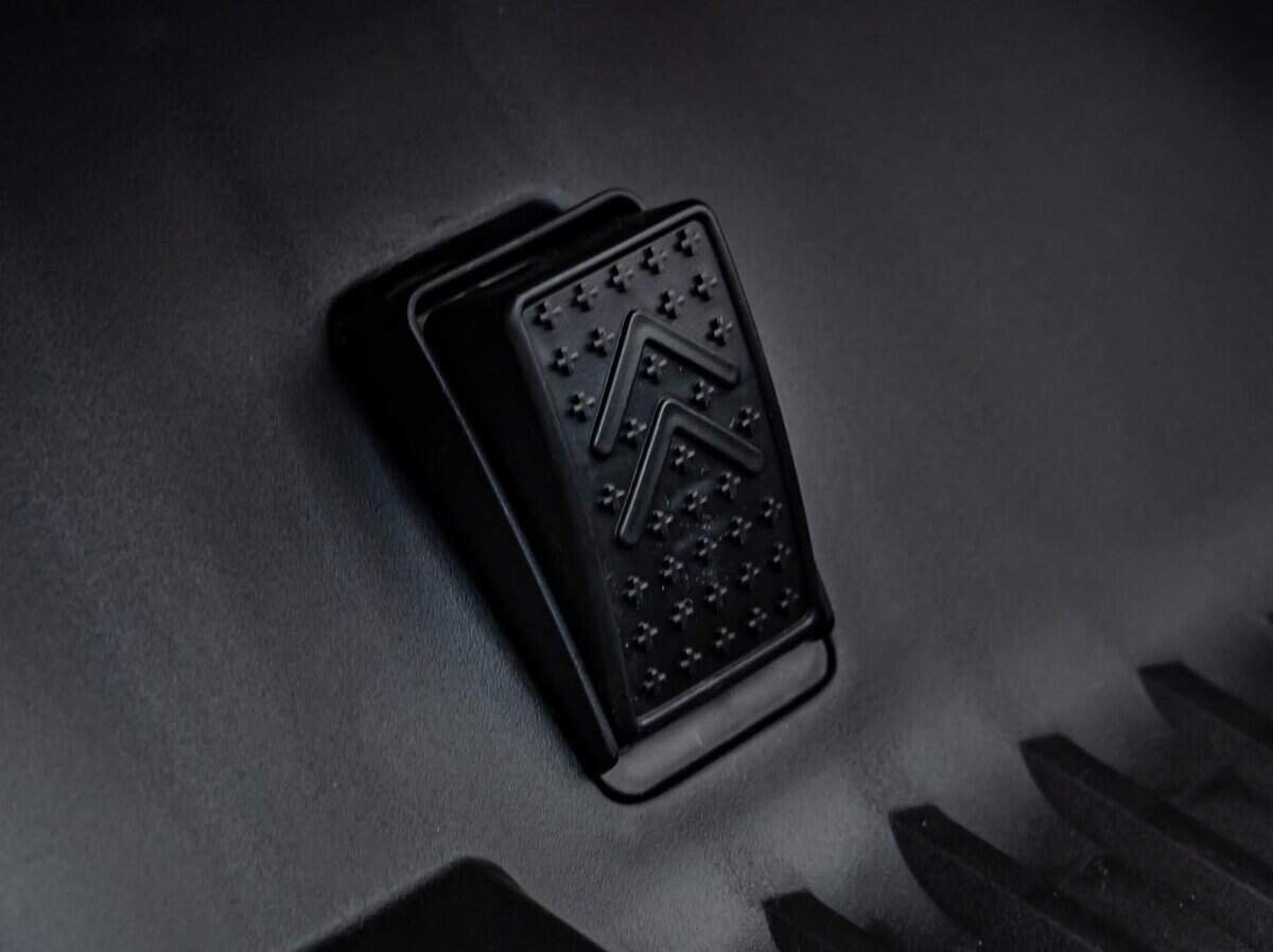 1. buton de avertizare aer condiționat auto negru, siguranță, indicator, control mașină.