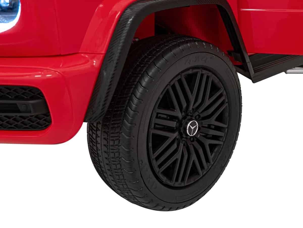 Jucarie mașină electrică pentru copii, design realist și siguranță.