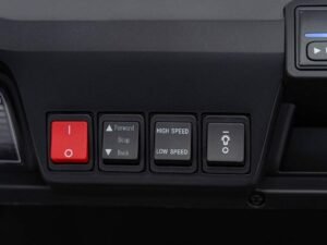 Buton de control pentru mașină, siguranță și funcții utile, interior vehicul, acces simplu si sigur.