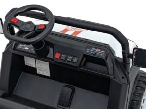 Jucărie mașinuță electrică pentru copii, ideală pentru distracție și socializare.