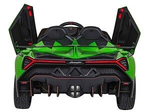 1. Mașină sport verde Lamborghini pentru copii, detalii realiste și design atractiv.