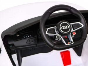 1. Volan de jucarie Audi, accesoriu pentru copii, perfect pentru camera și joaca imaginativă.