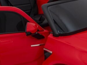 Mașină roșie pentru copii, jucarie electrică pentru distracție în exterior și interior.