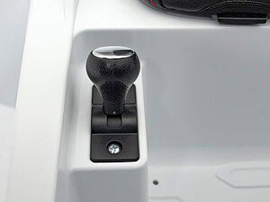 - Maneta de schimbare pentru jucării sau vehicule educaționale.