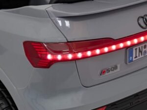 Jucarii din lemn pentru copii, casuta si instrumente muzicale, decor pentru camera copilului, cadouri educative.