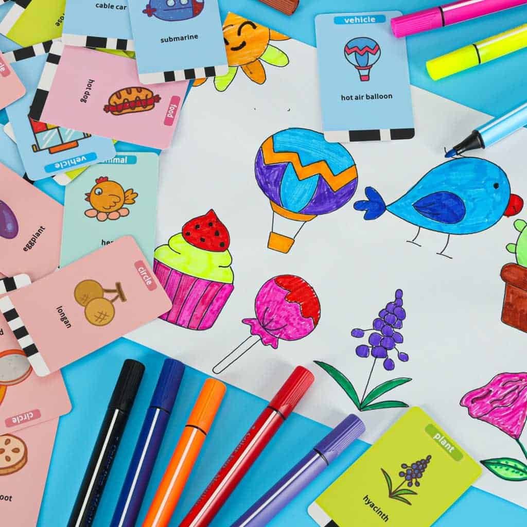 Colorat si creativ, jucarii educative pentru copii, dezvoltare si distractie la Casuta Jucariilor.